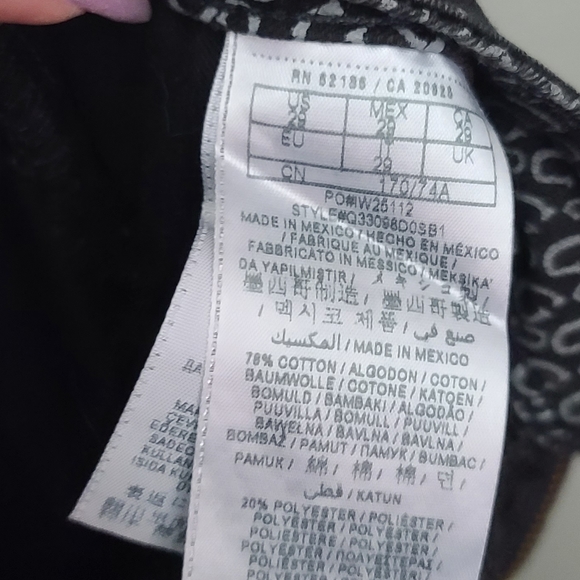SOLD Black Guess Jeans medium Rise Sarah Fit size 29 - Picture 5 of 7